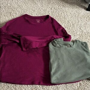 American Eagle Burgundy and Green Ribbed Long Sleeve Tops